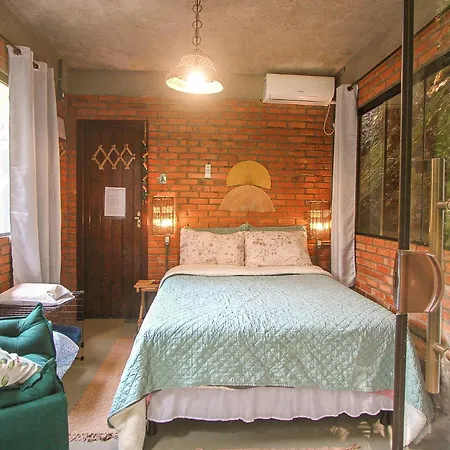 Suite Com Cachoeira No Quintal Antonio Carlos Exterior photo